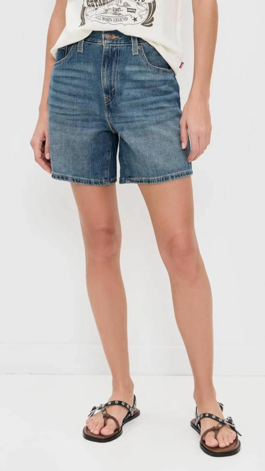 Levi's Women's High Waisted Baggy Denim Shorts - Vintage 90s Relaxed Fit Casual Style
