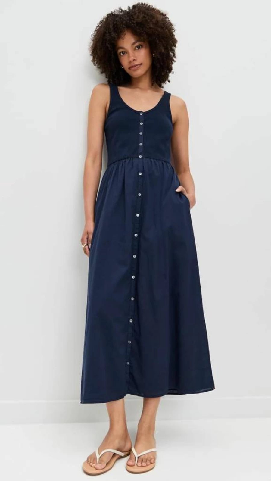 XIRENA Women's Fenix Dress - Stylish Summer Casual Flowy Boho Chic Maxi Dress
