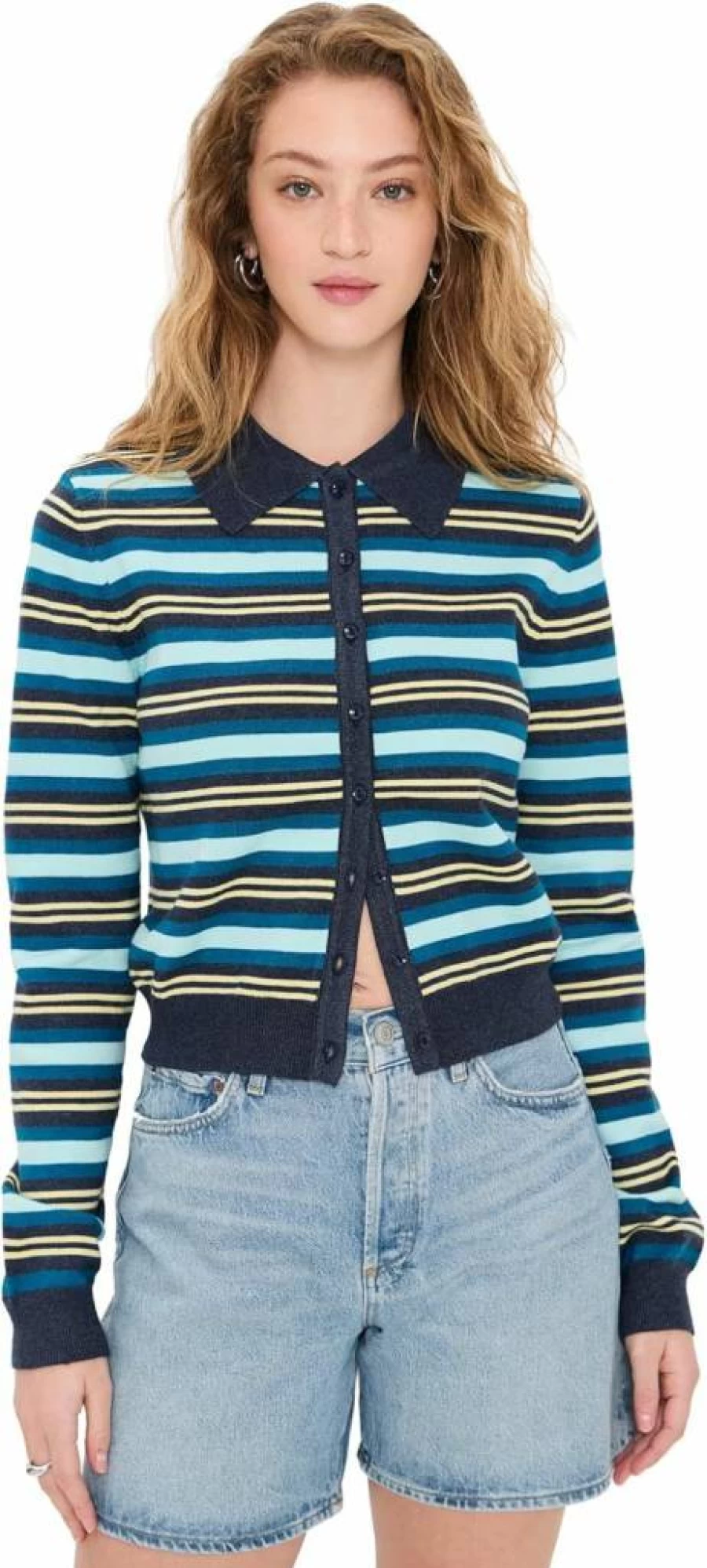 Lioness Women's Awakening Cardigan - Stylish & Comfortable Knitwear for Everyday Elegance