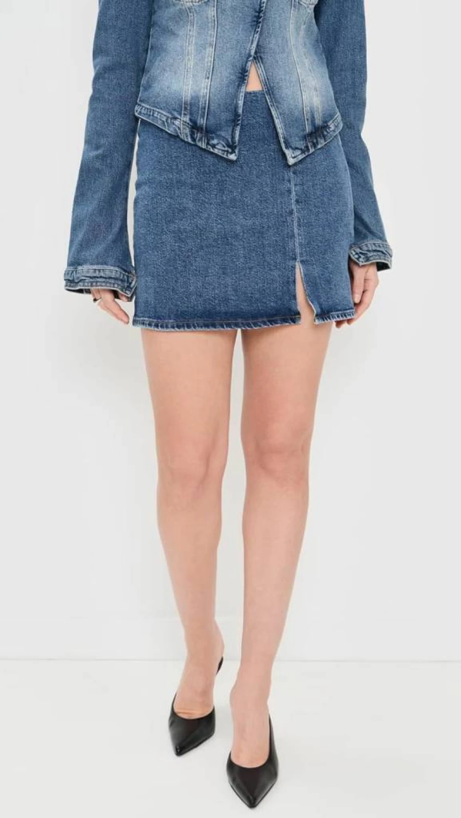 Good American Women's Denim Mini Skirt - High-Waist Stretch Short Denim Skirt for Women