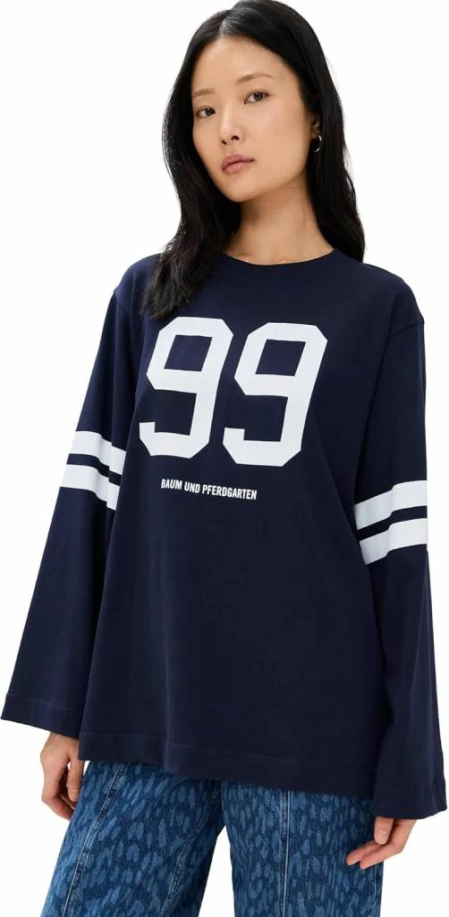 BAUM UND PFERDGARTEN Women's Jeevana Tee - Stylish Casual Short Sleeve T-Shirt