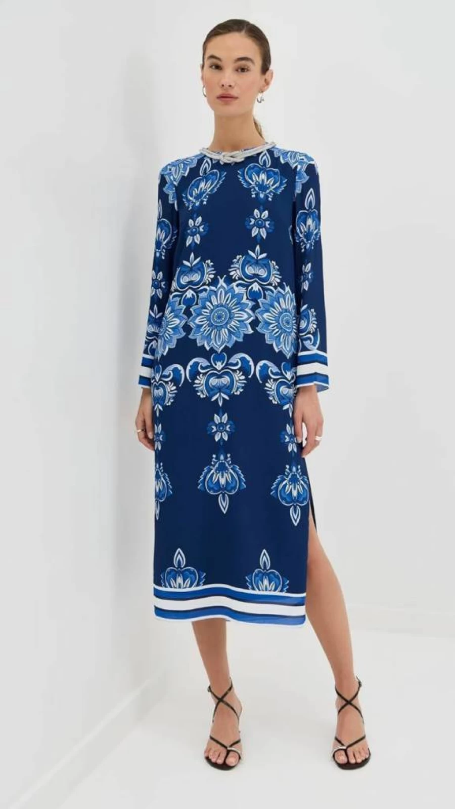Borgo de Nor Women's Seraphina Crepe Dress - Elegant Flowy Style for Casual & Evening Wear