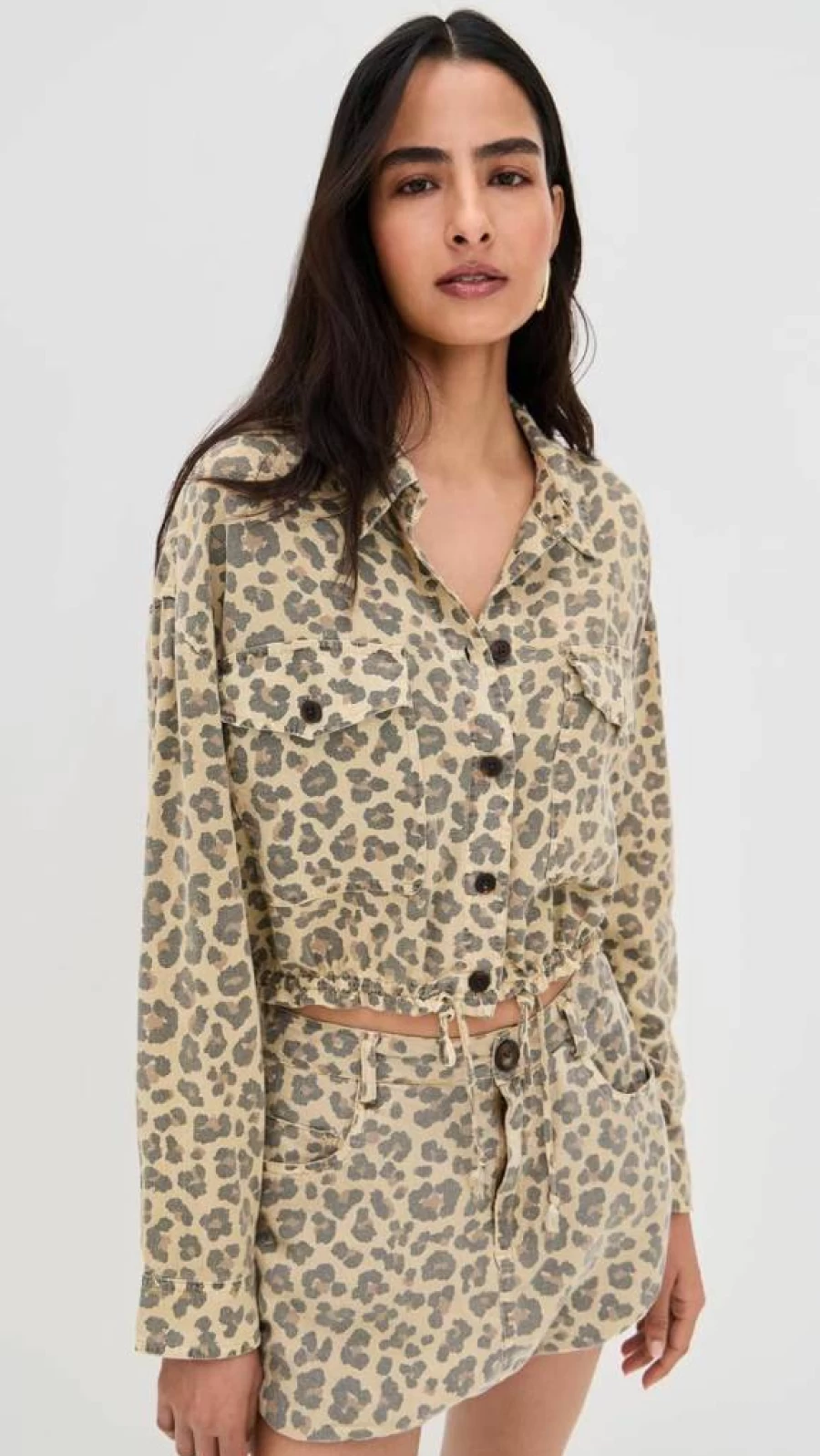 BLANKNYC Women's Lightweight Leopard Print Shirt Jacket - Wild Short Sleeve Overshirt
